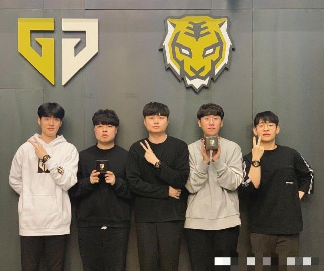 比如在对方 比如在对方