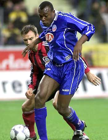 加沙地区由 加沙地区由