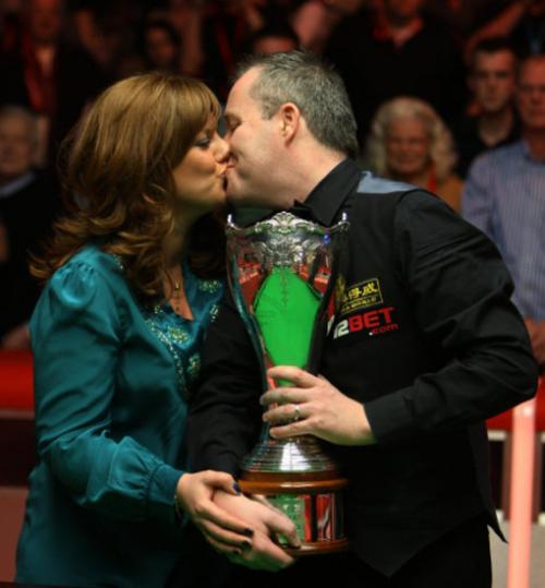 官方账号着 官方账号着